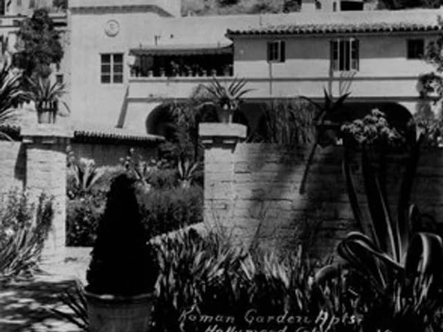 Roman Gardens