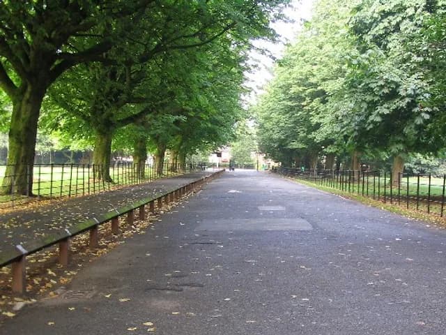 Wythenshawe Park