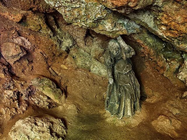 Mother Shipton's Cave